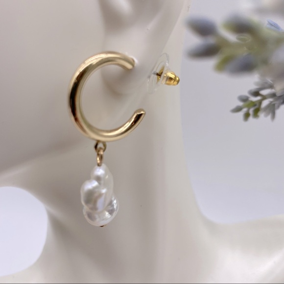 Aqua Jewelry - AQUA Bloomingdales Gold plated hoops earrings with imitation pearl drop NEW